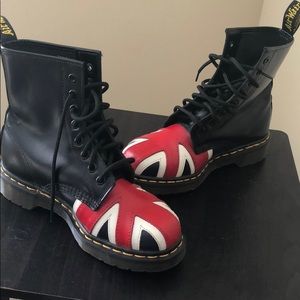 Dr. Martens Women’s Union Jack